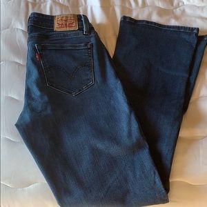 Size 8 Levi Strauss boot cut 529 curvy